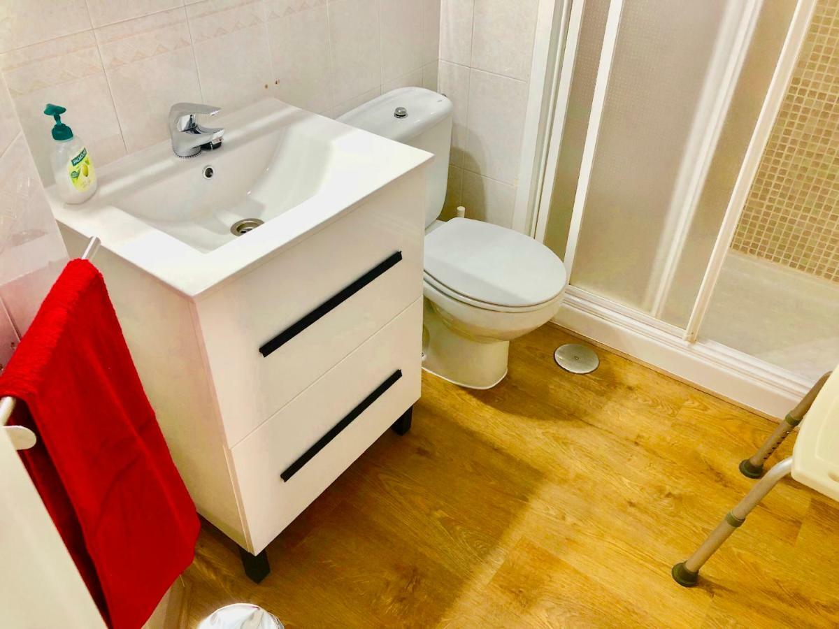 Ana'S Apartment Parking Gratuito Málaga Dış mekan fotoğraf